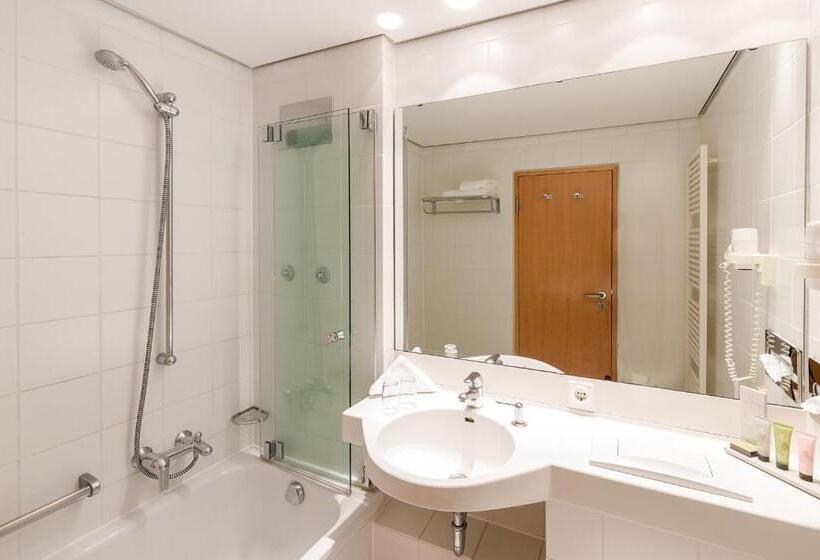 Номер Стандарт, Golfhotel & Restaurant Lindenhof