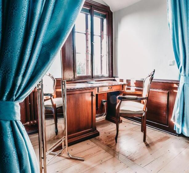 Люкс, Romantik Hotel Schloss Hohenstein