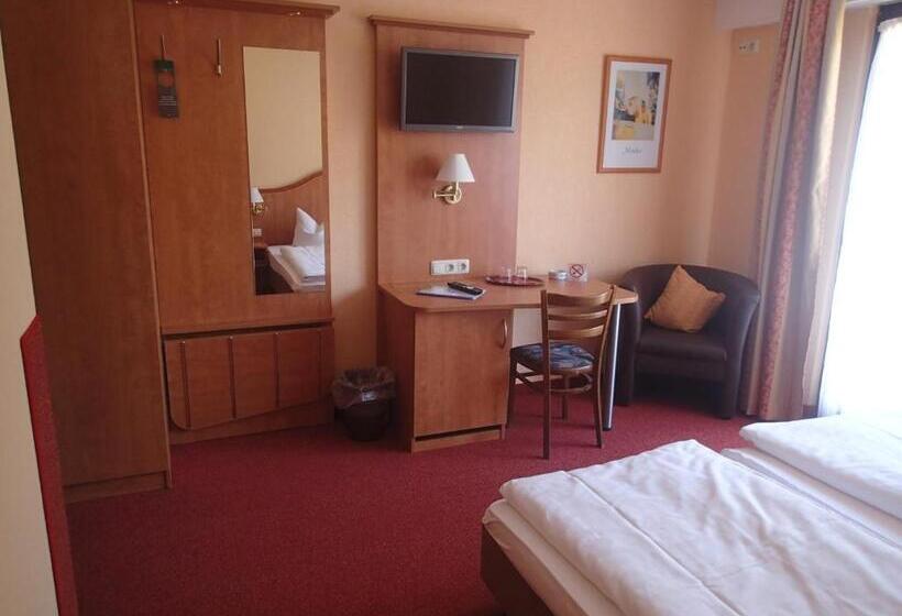 Номер Стандарт Индивидуальный, Landhotel Spessartruh