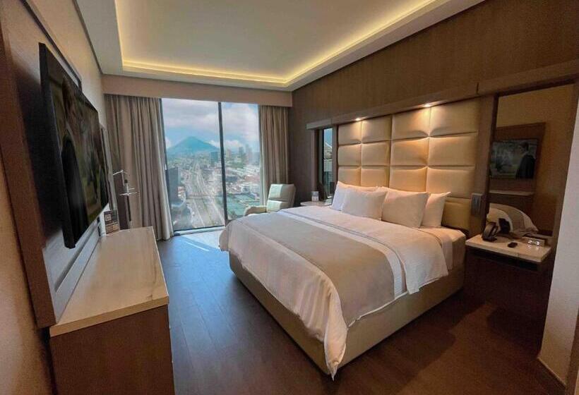 Люкс Кровать Кинг, Safi Royal Luxury Metropolitan