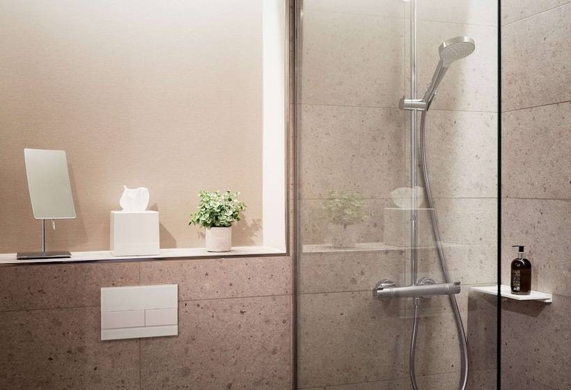 Студия Стандарт, Adina Apartment Hotel Dusseldorf