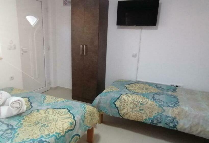 Номер Стандарт Трехместный, Apartmani Angelkoski   Simona