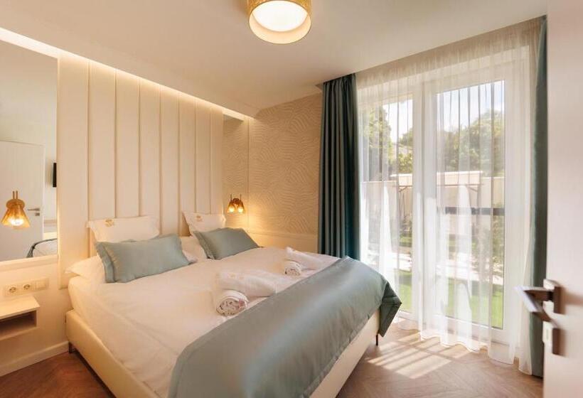 Апартаменты Deluxe 1 Спальня, Gold Wave Apartments