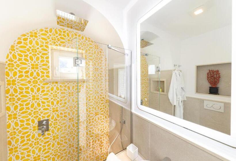 Люкс Deluxe Вид на Море, Suite Belvedere Capri Exclusive Rooms