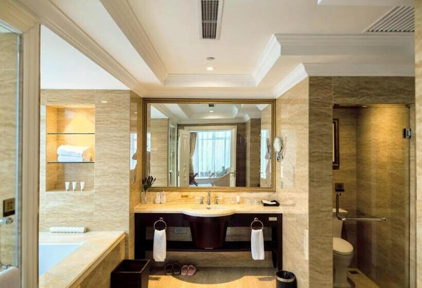 Family Suite, Qingdao Jinshi International