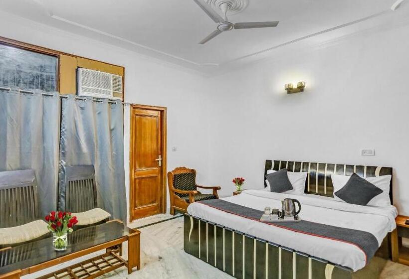 اتاق کلاسیک سه تخته, Townhouse 1071  Metro Inn Residency