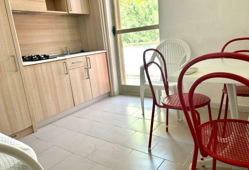 Апартаменты 1 Спальня с Балконом, Residence Poseidone   Case Vacanze