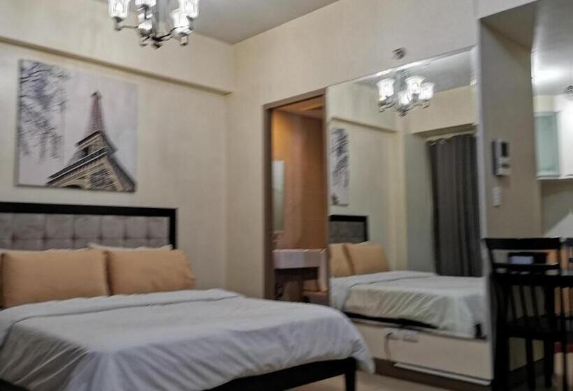 סטודיו סטנדרט עם מרפסת, Palm Tree Villas