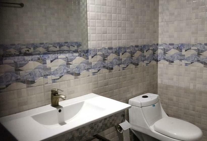 اتاق لوکس, Quick Continental Hotel   Jail Road