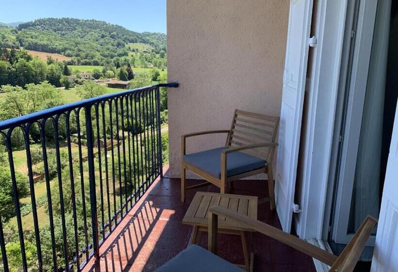 Номер Стандарт Вид на Горы, Velo Ariege Pyrenees