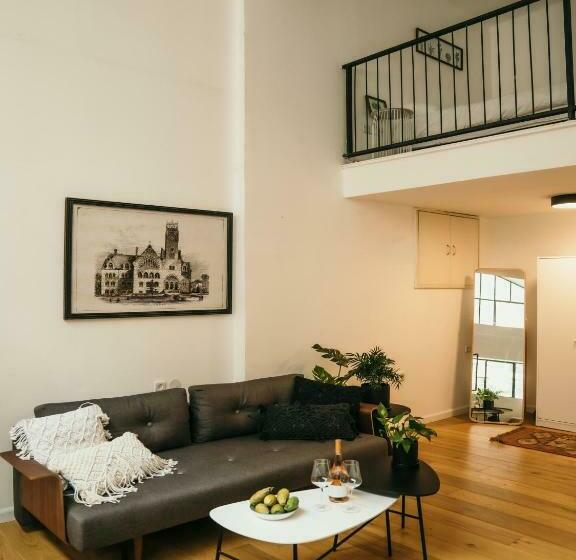חדר סטנדרט, Deblox Living   Alhambra Apartments
