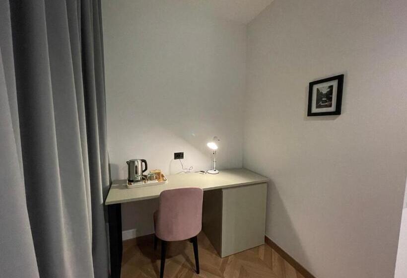 스탠다드 전망 룸, Kondo Stays   Polifonia City Loft