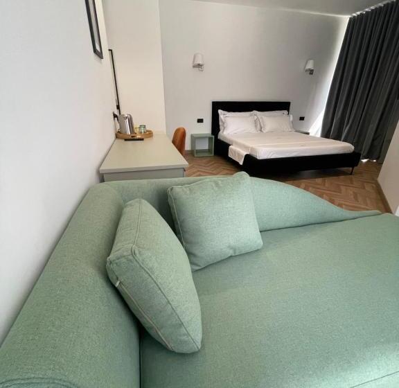 패밀리 주니어 스위트, Kondo Stays   Polifonia City Loft