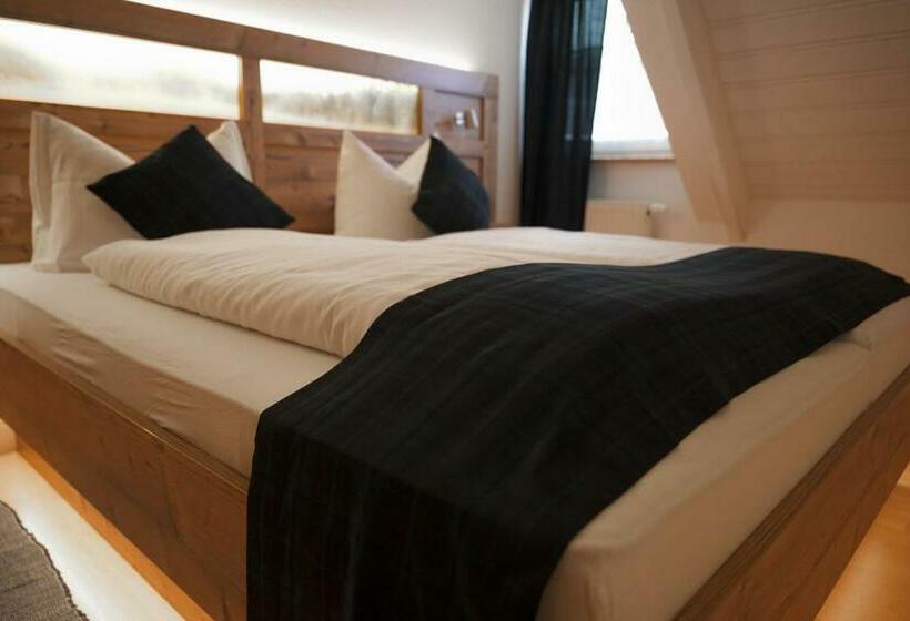 Номер Стандарт, B&b Talstation