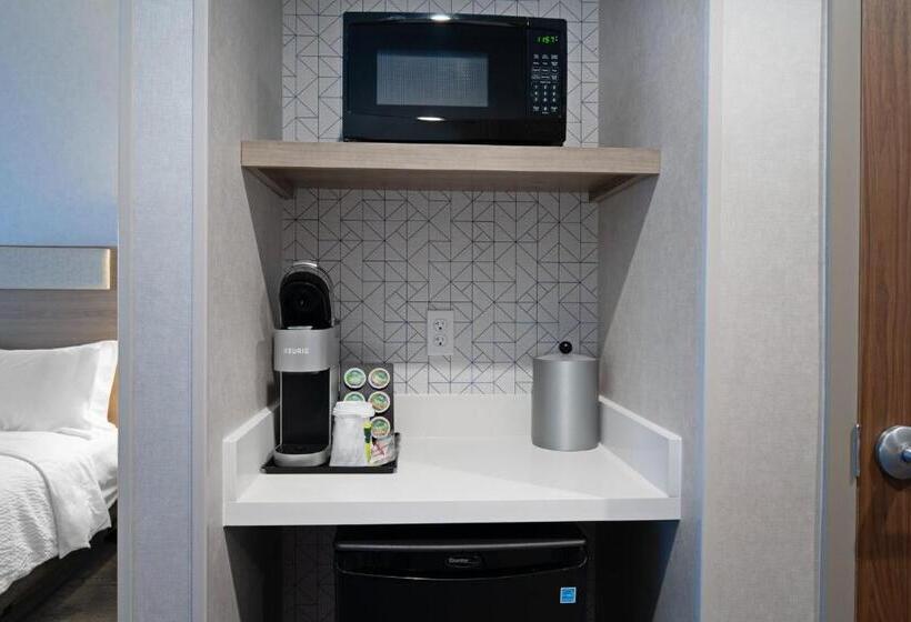 장애인을 위한 퀸사이즈 스탠다드 룸, Holiday Inn Express & Suites   Hollister, An Ihg