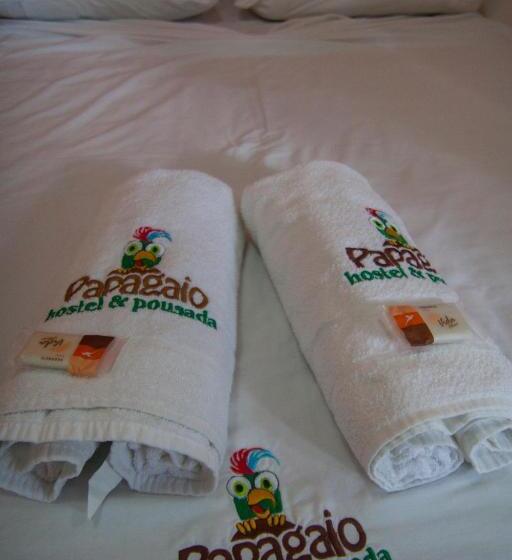 スタンダードトリプルルーム, Papagaio Hostel & Pousada