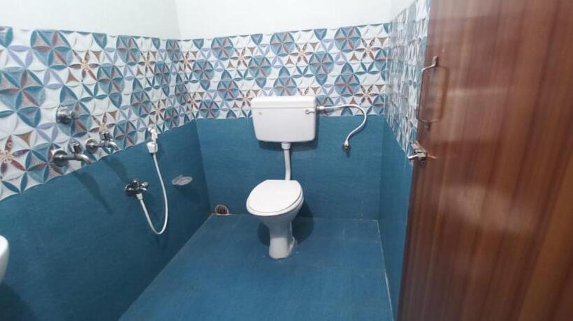 Номер Deluxe Кровать Кинг, Goroomgo Neelachal Holiday Nibasa Puri Near Sea Beach Area   Perfect Location With Excellent Service