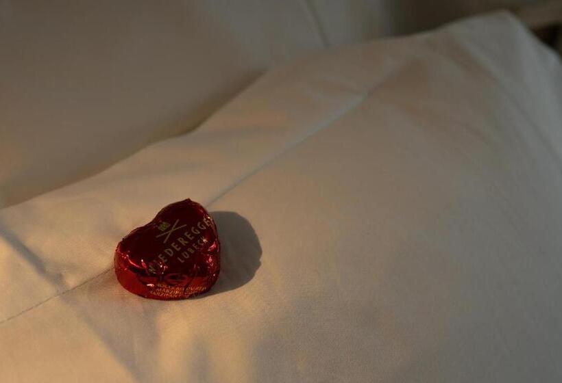 套房, The Layhead B&b