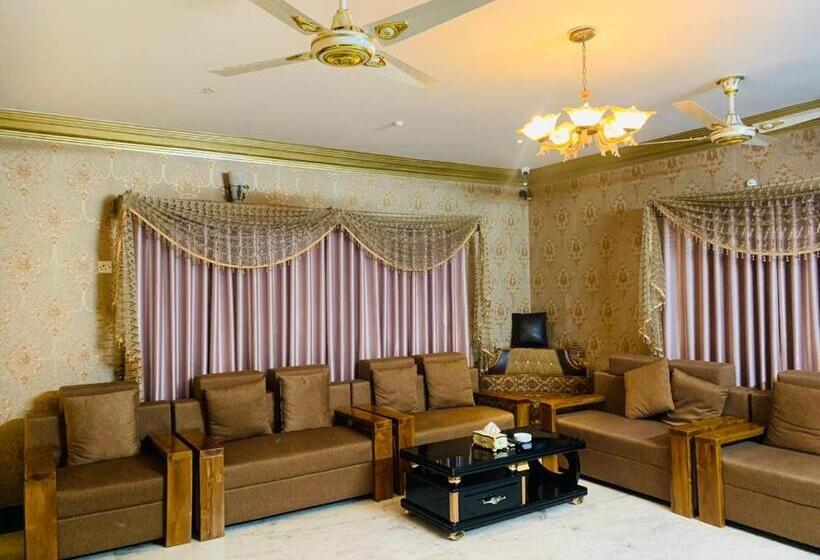 اتاق لوکس یک تخته, Heaven Inn