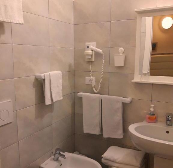 Quarto Triplo Estandar, Imperiale
