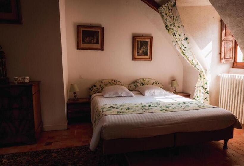 Полулюкс, Chateau Du Plessis  Anjou