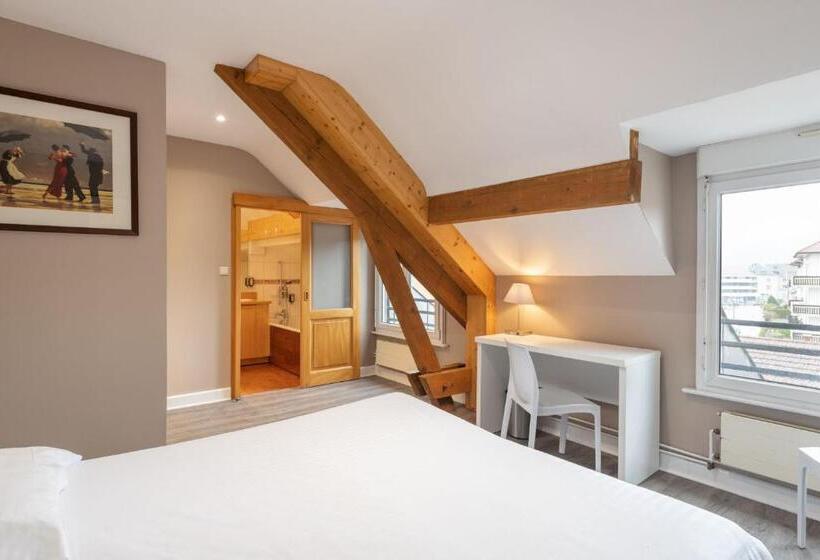Номер Стандарт, Hôtel De La Paix