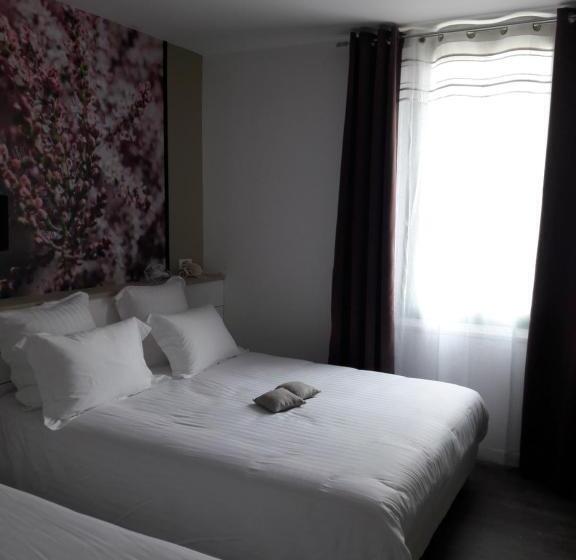 スタンダード４人部屋, Hôtel Restaurant Chez Carrière