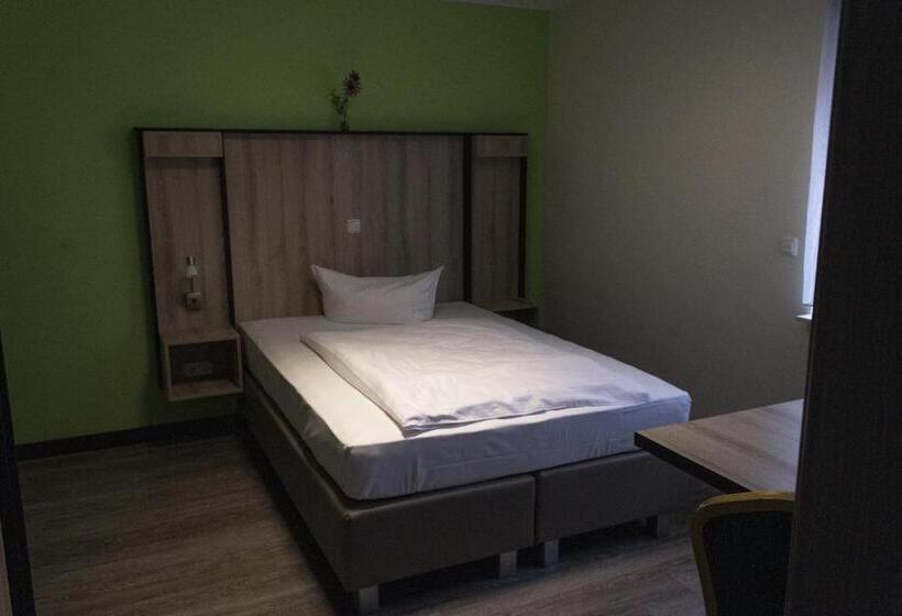 Номер Стандарт Индивидуальный, Schlüter Hotel & Restaurant