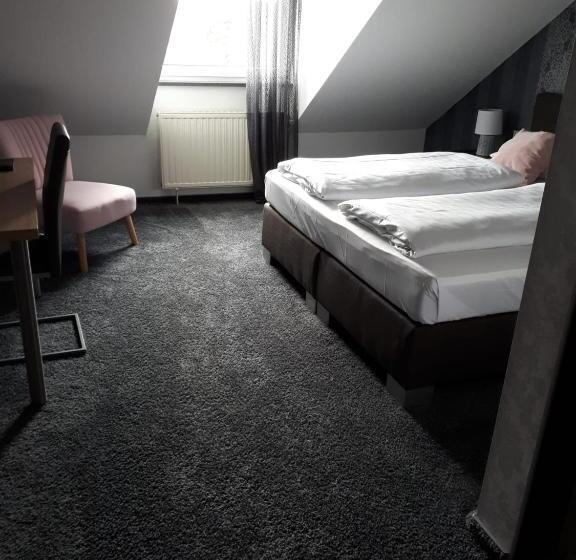 标准间, Seehotel Losheim