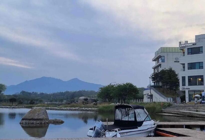Номер Стандарт, Lakestone&hotel Sokcho