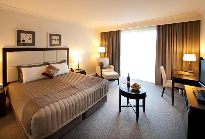 Семейный Номер, Century Inn