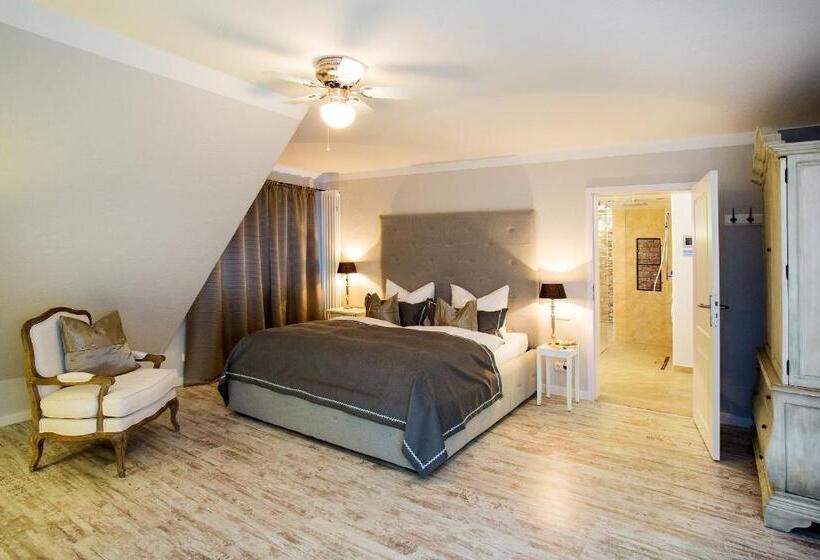 סוויטה דלוקס, Klosterhotel Neuzelle