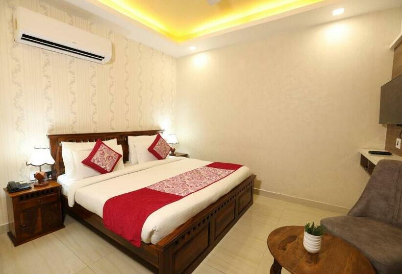Номер Deluxe, Lavit Couple Friendly Near Faridabad Metro Station