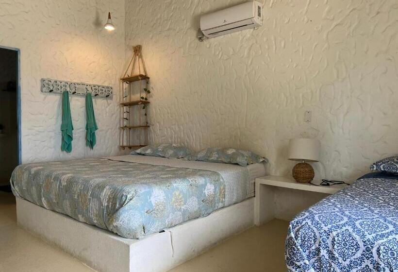 Triple Room Sea View, Cabaña Casamare