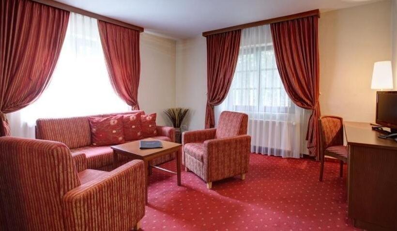 Standard Triple Room, Garni Hotel Kranich