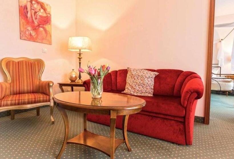 Люкс с Балконом, Garni Seehotel Mühlenhaus