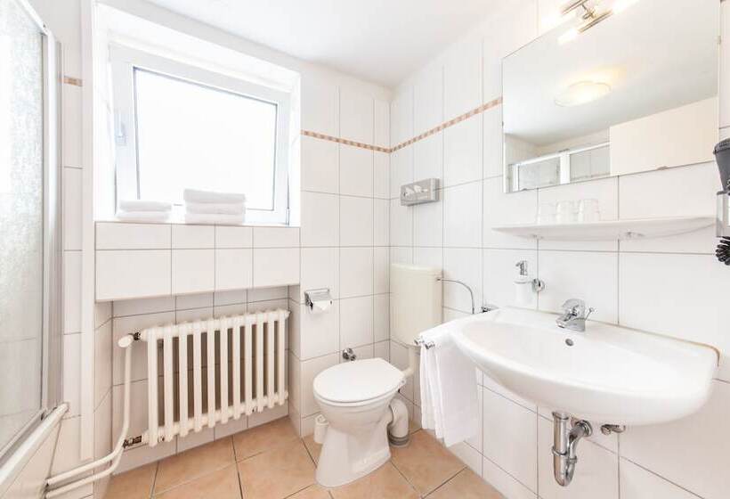 Номер Стандарт, Drei Kronen Elmshorn