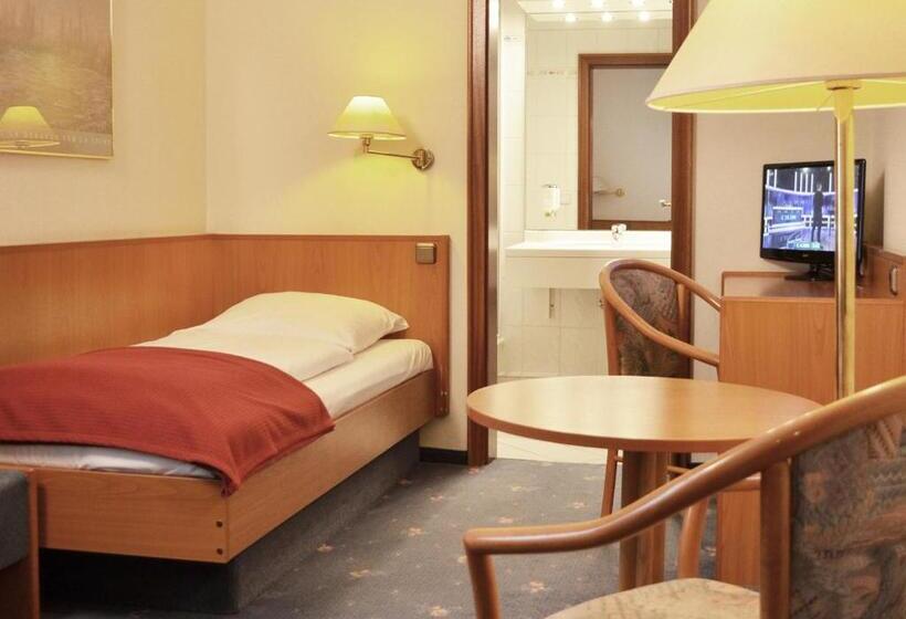 Quarto Estandar, Waldhusen   Adults Only