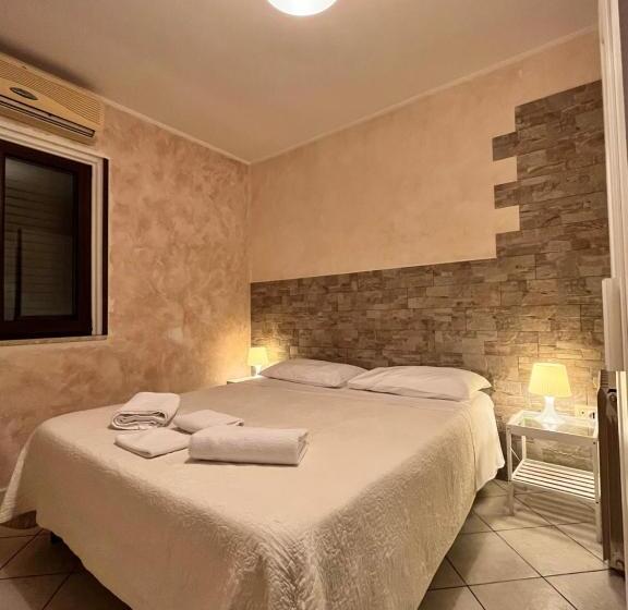 Quarto Estandar, Beds Ar Colle