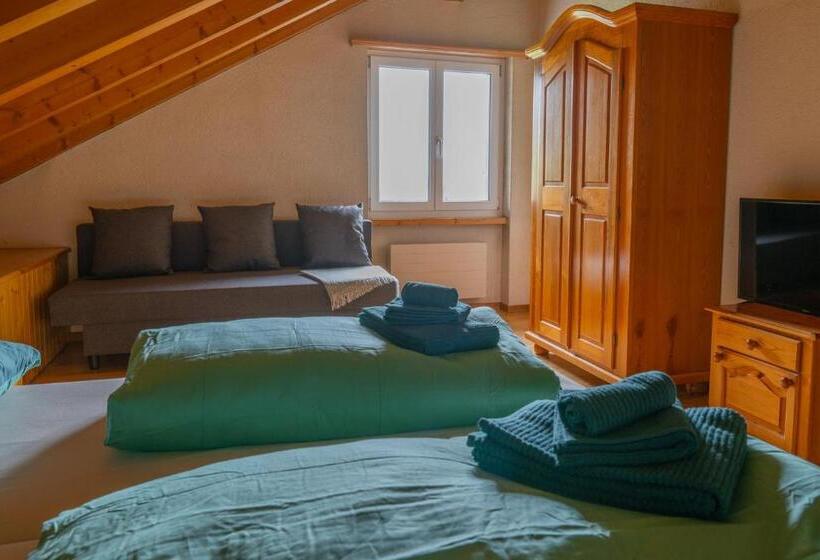 Четырехместный Номер Стандарт, Chrona Bed & Breakfast