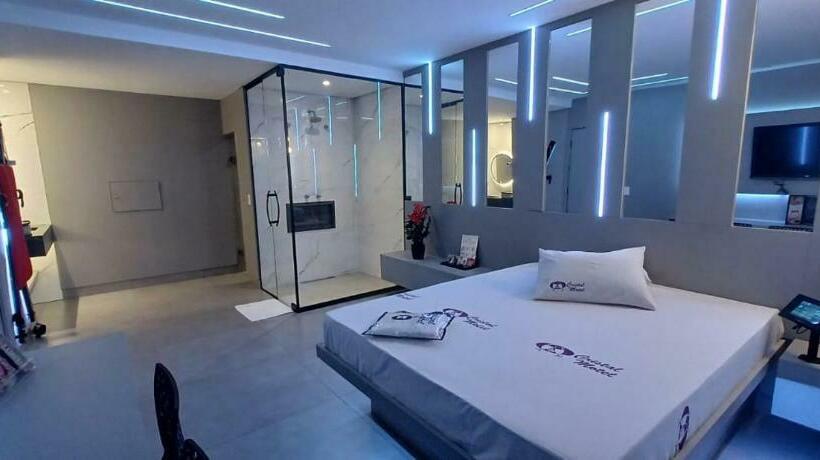스위트, Motel Cristal