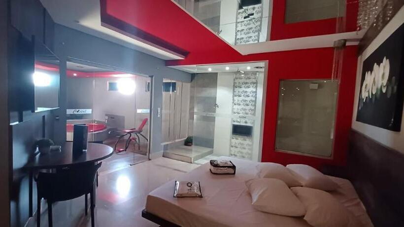 스위트, Motel Cristal