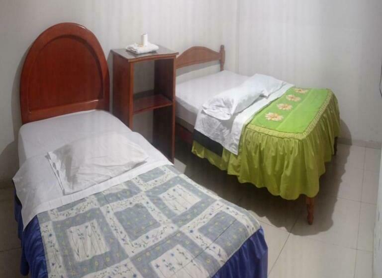 Номер Стандарт, Hostal El Mirador