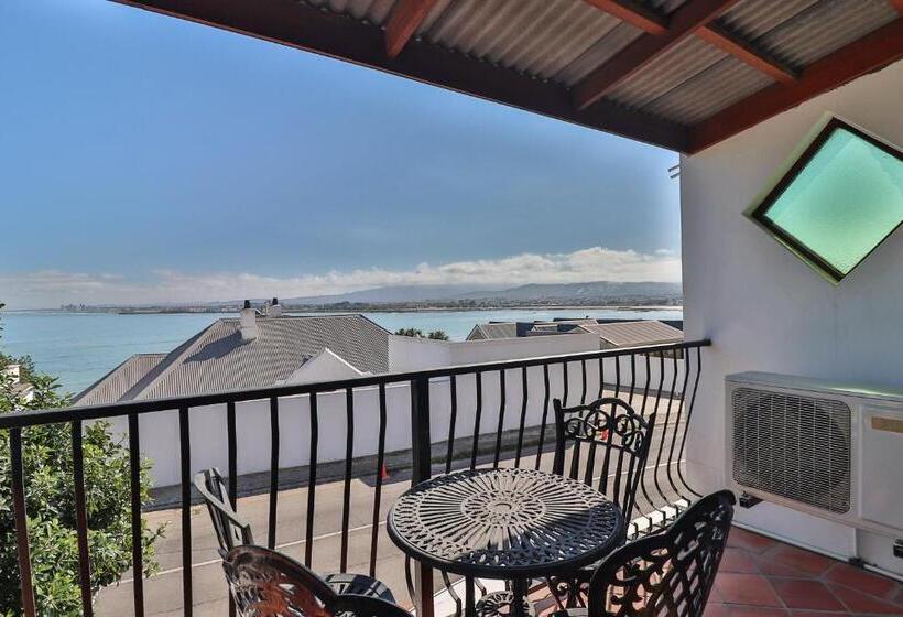 Семейный Номер Вид на Море, Berg En Zee Guesthouse