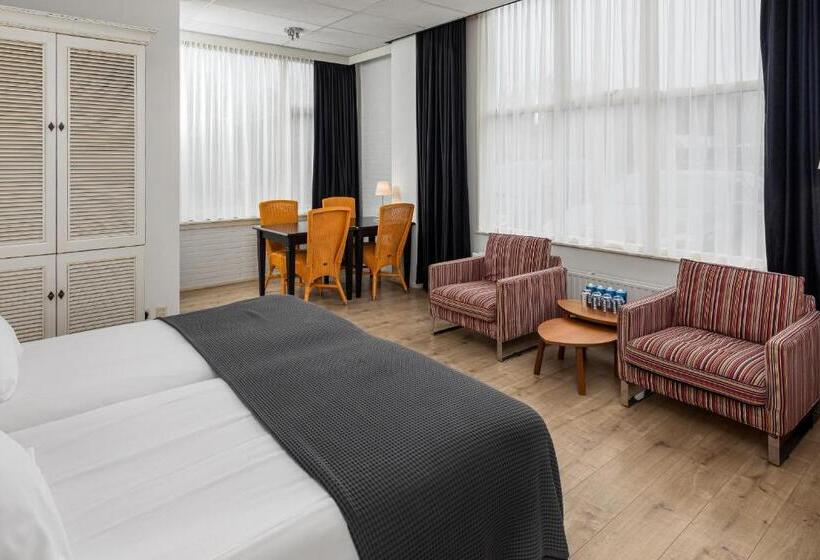 Семейный Номер, Strandhotel Wilhelmina