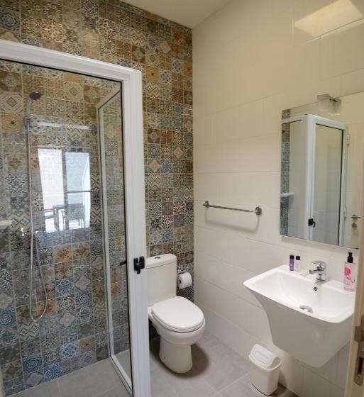 اتاق استاندارد با تراس, Fiftyfour West Boutique Living