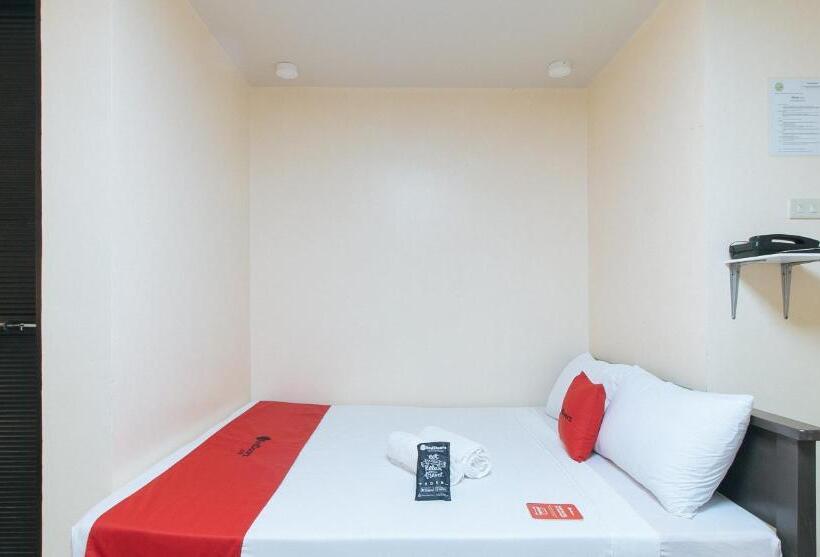 스탠다드 트리플 룸, Reddoorz At Isabelita Hotel Tuguegarao City