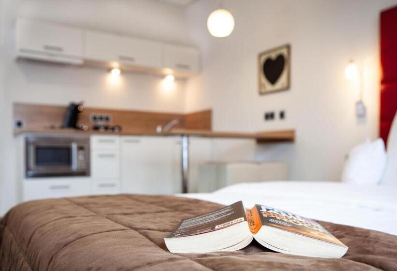 标准间, Apartmenthouse Rülzheim