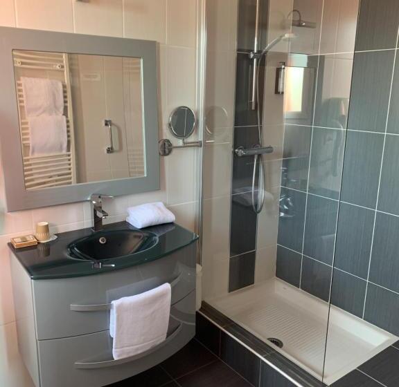 스위트, Logis Hôtel Aux Berges De L Aveyron