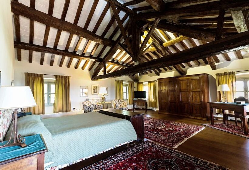 Люкс Superior, Relais Castello Di Razzano